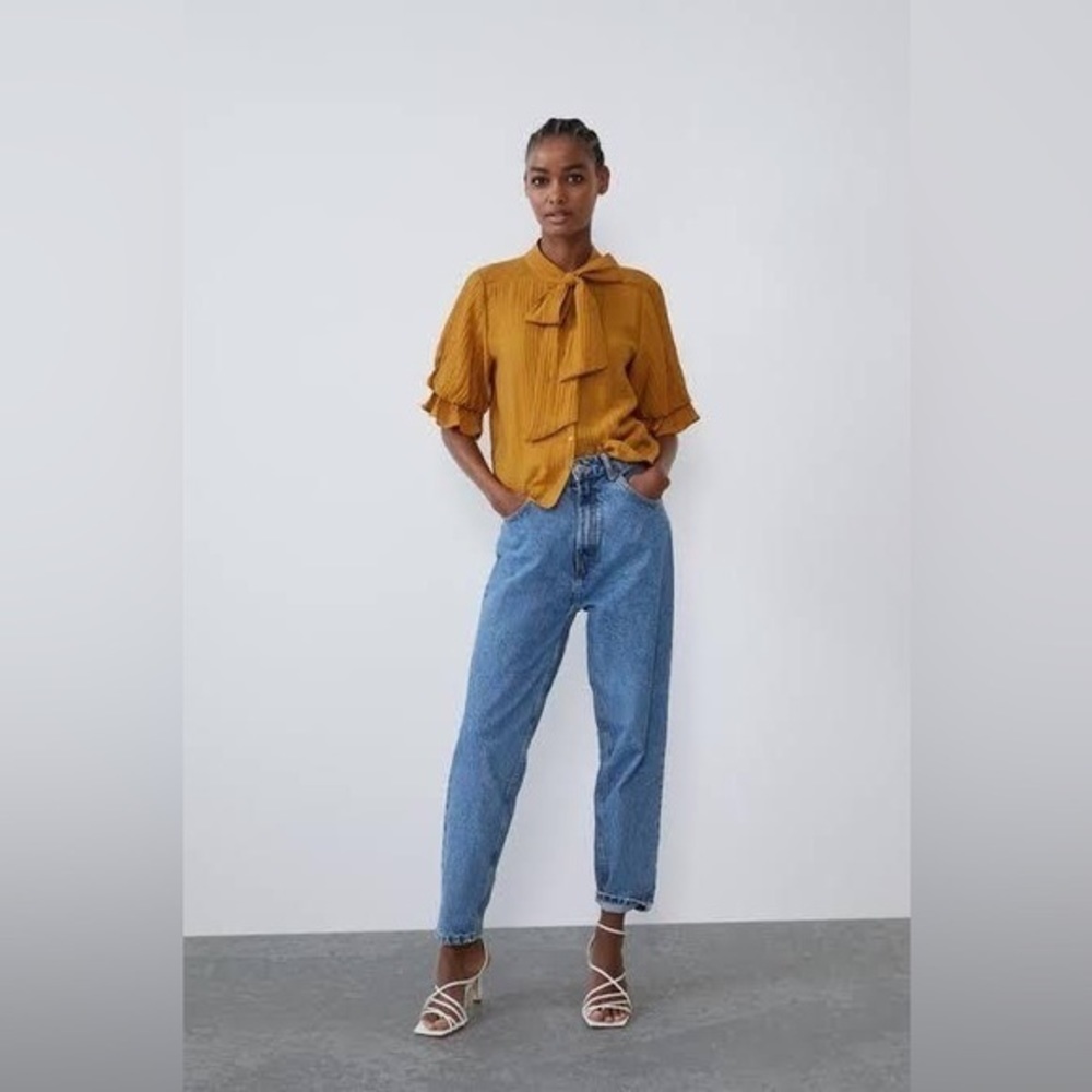 ZARA Mustard Blouse With Bow Detail Short Sleeve Button size XS - Picture 5 of 7